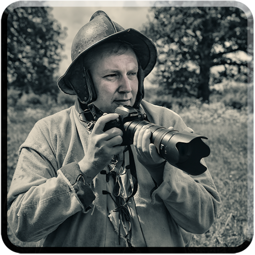barbaricca's profile picture. 2024: Gone to Bluer Skies....
London-based photographer + author + LR/DAM consultant.