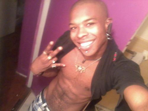 BornSeductive's profile picture. I'm a nice guy with an all around great personality. I enjoy conversing with people and having a good time.