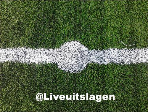 Volg nu @Liveuitslagen_ en je weet hoeveel het staat! ook krijg je hier het laatste nieuws te weten!