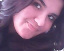 Por que será que você só enxerga os meus defeitos?
Por que será que eu ainda não tenho o seu respeito?

Será que é erro meu dizer que eu te amo o ano inteiro