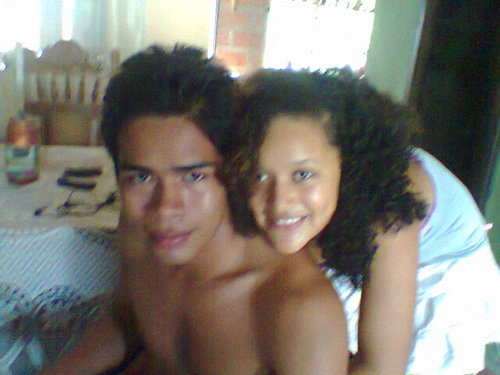 me encanta conocer gente
sigueme y te sigo (y)
