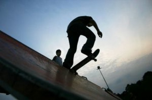 #millvibes , como 4i20, skate, cone crew diretoria, D2, projota, Rashid, emicida etc.