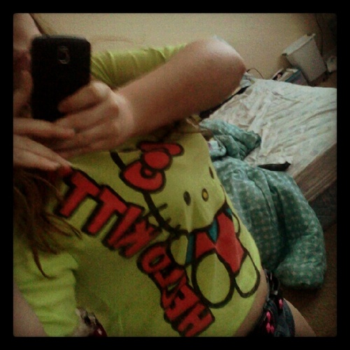 Howdy Y'all! I'm just a southern belle from the sticks. I love Huntin, Fishin, Muddin, Dirt Bikes & good ol' country boys!(;
