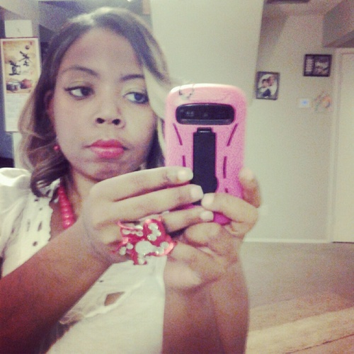 Nesha_N_charge's profile picture. God fearing, insanely creative, ambitious, aspiring author and entrepreneur.