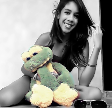 Amoo Tumblr, Coca-Cola, Choocolate, Toddynho, Faandangos, Amiigos.
DEUS minha Base de Tuudo.
Amo Minha Mããe, Meu Tudoo..