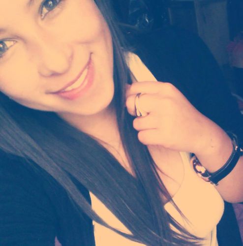 Yo puedo ayudarte a ver la luz fuera de tu desesperación, solo ata la cuerda y yo patearé la maldita silla (Black & Blue)