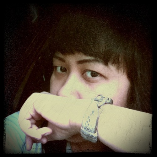 tisyawahdini's profile picture. Plastic Surgery Dept. Student of Unair; blade lovers and strings lovers :D