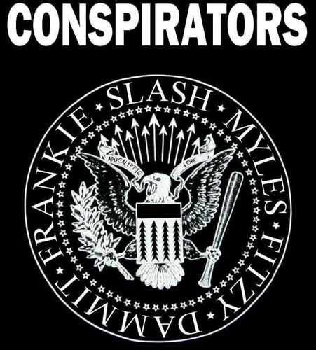 Official Account Twitter dedicated to @Slash feat. @MylesKennedy & The Conspirators @brentfitz @franksidoris @todddammitkerns