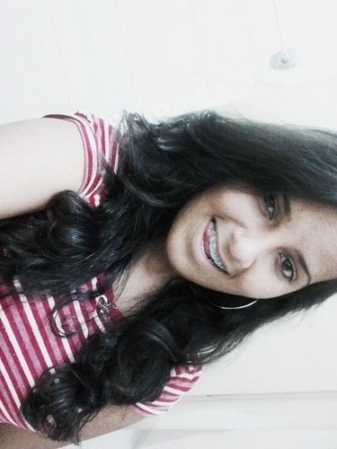 Minha lindona, minha totoza, só, somente minha e que moram o resto, bye u.u @amesmabyaa aqui* ☺