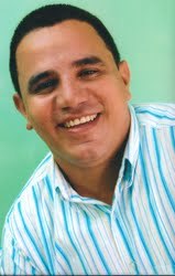 Sou professor de educação infantil,moro em ceará-mirim /RN,suplente do conselho tutelar desta cidade e presidente do Bloco Carnavalesco foká .