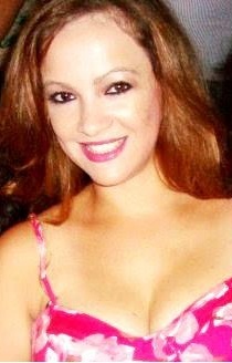 bom sou uma pessoa organizada,perfeccionista,exigente ,curiosa e sou tbm detalhista .