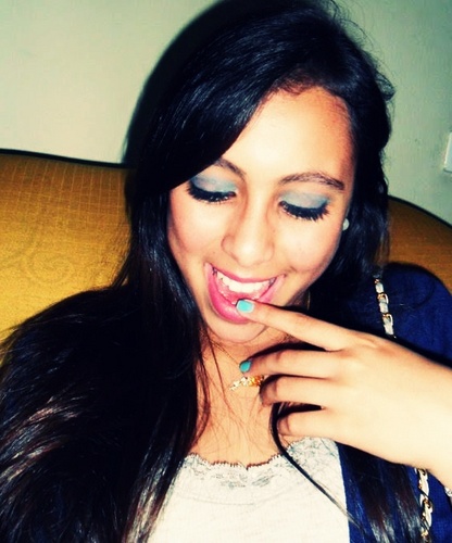 são paulina,geminiana,louca,ansiosa,chocólatra ...        
http://t.co/Los8fGAlBP ;*