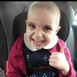 I am trying to help Mollie by getting people and celebs to donate or any other way they could help #Mollieskickasscampaign http://t.co/Dw6uhXaKtk