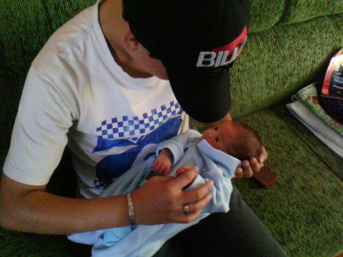 http://t.co/eer8NAXO
FACEBOOK !