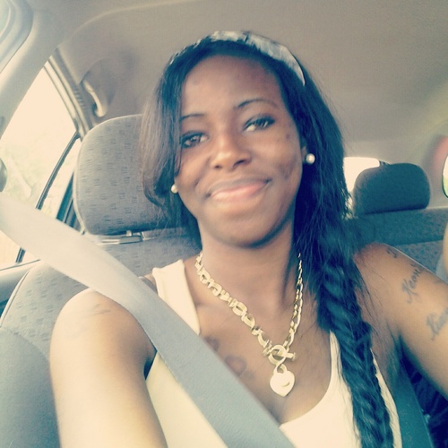 sheAINTcuffed's profile picture. 19 |Future Army Girl | #TeamDIPLOMA