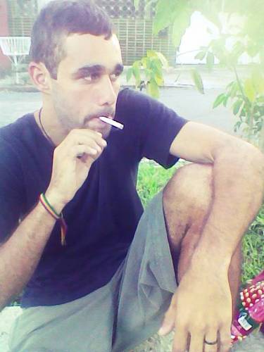 TioMonteiro's profile picture. não sou de muitas palavras.
prefiro as atitudes...

Mais sei o meu momento de falar e o de fazer (Y)