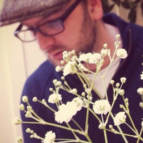 nigeomatic's profile picture. 