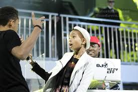 I Just have ONE thing to say to the world ''I LOVE WILLOW SMITH'' *drops mic* ..Haters you can go suck a fart.