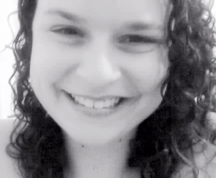 Susu, 18 anos, adventista, amo cantar, malhar, ler... do mais FOLLOW-ME  // Beeeijos ;*