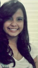 14 anos, capricorniana, Flamenguista e Americana chorona, solteira e afim de curtir vida do melhor modo possivel .. Follow-me ?