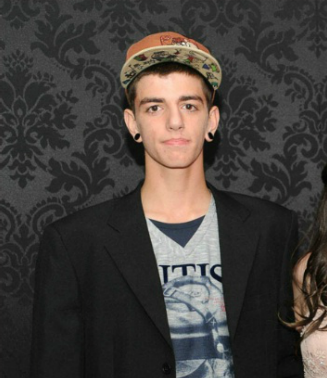 gabriellbrasill's profile picture. Pode ser que eu gagueje
Sem saber o que falar