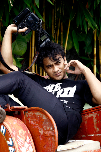 Tukang Photo baru kemarin di Antara The Indonesian Press Photo Agency|Keyboard|Indiepop|CFC Supporter for life