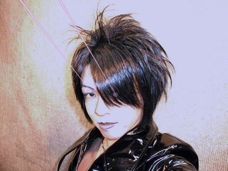 DIZZYREVERSE/DEATHGANIC/BADGE-X/DIZZYMETAL as BABYMETAL/MAGICTOUCH as KISS/ララミー as 筋肉少女帯/ももいろクロスオーバーQ as ももいろクローバーZ/VariA/ex-PLEIADES/ex-PIRANEZI/ミンチモブ/ワカバ～ズ/