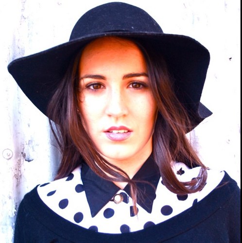 AshLittleSecret's profile picture. Fashion lover and all things pretty, social seeker, baby blogger....Adelaide born and raised, now a melbourne not-so-hipster resident. Enjoy my little secret.