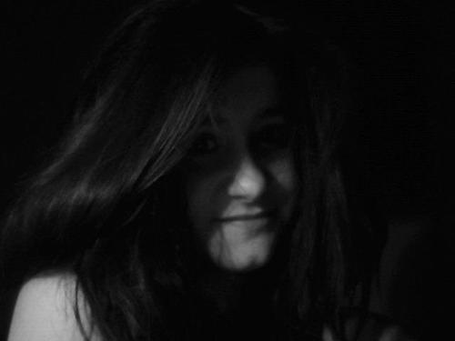 Sing is my life, because be a singer is my dream. 
i'm a Directioner for the life, but i like also Taylor Swift, Carly Rae Jepsen en other singer.