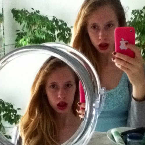 maike_el's profile picture. @RealHughJackman is the greatest actor and @Eminem the best rapper! #HughJackmanFan #TeamShady #Stan