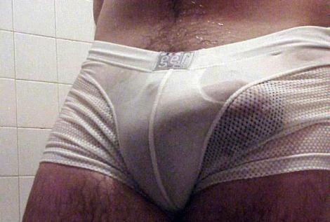 Profesional serio, full activo, discreto y confiable, buen amigo. Ahora mucho más fortalecido. Saludos