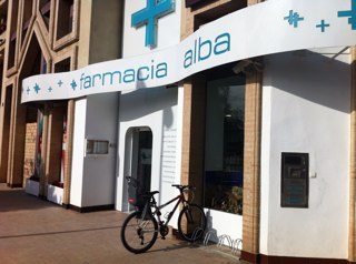 Farmaciaalba's profile picture. http://t.co/MMyOhDI0Zu