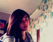 Loouis is sexaay, niall is adoorable, liam is amazayn, zayn is fabulously vain and harry is forever curly and dimples;) x3333