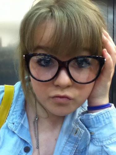 Follow me and ill Follow you back;)3