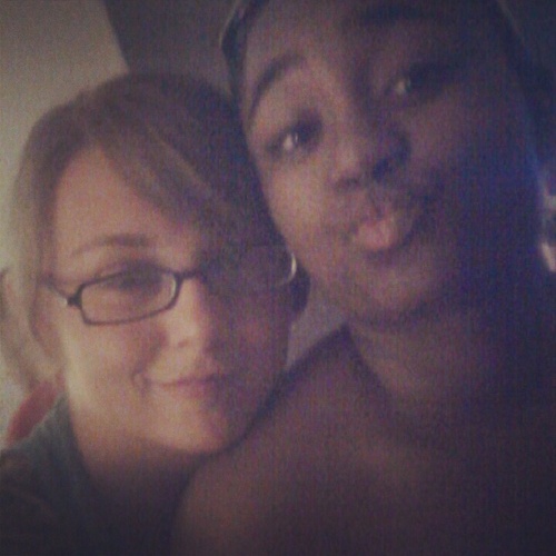 #FollowMe! (: #LakerNation! #WaynesWrld3 #TeamVirgo ;; I Follow Back . (: