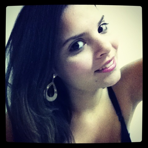 Fã clube criado para a @_anasm dia 21/04/12 e seguido por ela no dia 22/04/12! Dona: @gabrieli_xx