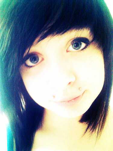 abby_RAWRs's profile picture. I am a 14 year old girl who likes music and being umm... different? the type of music i listen to seems to be described as emo scene or shit but oh well