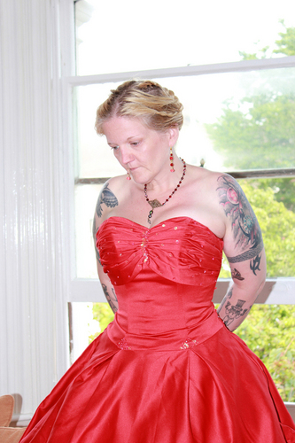 I am a writer  with a love for all the arts. I have written three novels, Love Reborn, Phantom and Prom