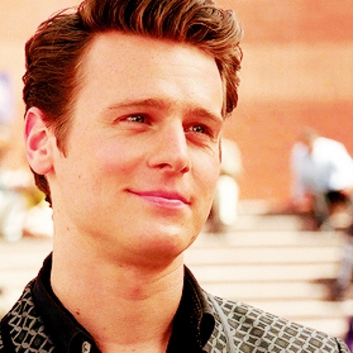SuperStJames's profile picture. hello twitter! Jesse St James here. Currently back in Lima, thriving to soon be on that broadway stage. male diva. deal with it.