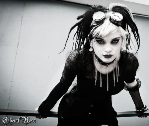 AzureEyedI's profile picture. Carbon-based life form. Knitter. Underwater breather.  Wannabe vlogger.