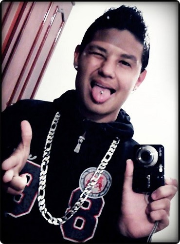 Menino que te Encantaa ; Garotoo que te fascina ; Homem que te enlouquecee. Siga-me se for Capaz .