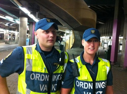 DanneochAnkan's profile picture. Ordningsvakter i tunnelbanan . Känner ni er otrygga inom SL ? Ring våran Trygghetscentral 020-120 25 25