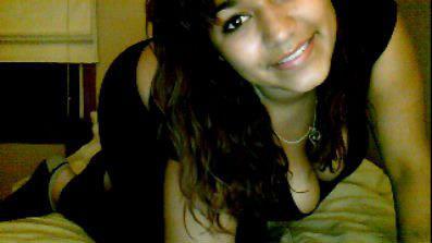 15 years young
Hate relationship Rather be alone and have fun
To young to love 
Fuck what you heard
Realize what you see