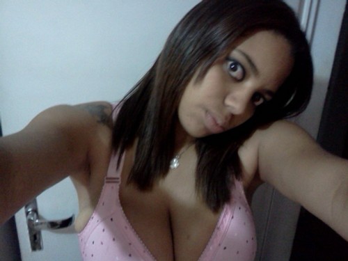 será ke eu ainda acho um amor verdadeiro? tha bem dificil mas  a esperança ea ultima ke morre nhé..............................