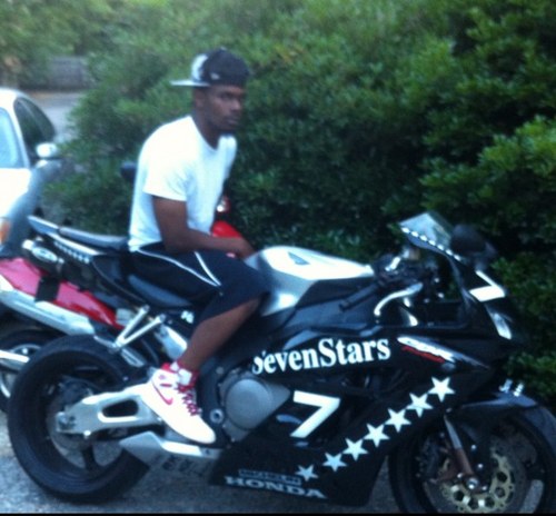 Its_The_Jet's profile picture. 