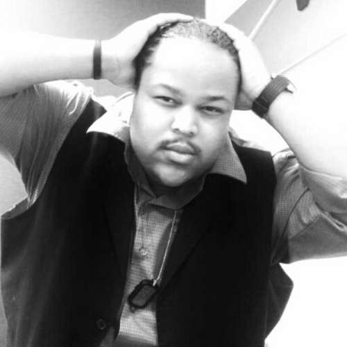 RajoMusic's profile picture. Trackboyz music UNIVERSITY OF HITS
producer/engineer/writer/musician
@trackboyzMUSIC @Tarboy @tracmajor @PubG #teamtracmajor
Check da resume