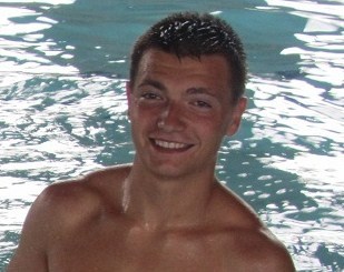 Economics student at Illinois. Tennis fanatic. FBA. #Illini