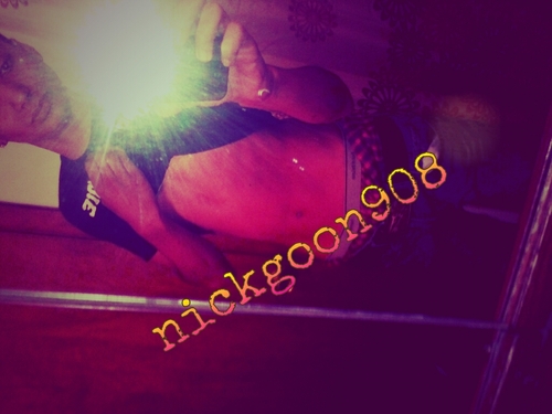 follow me on kik nickgoonboy illl take u to canada