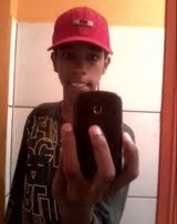 E se eu te olhar cem vezes, acredite, em cada uma delas estarei me apaixonando um pouco mais.
