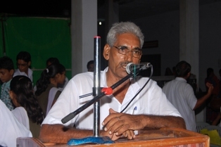 Rastra ke liya jiye, samaj ke liye jiya..............jai hind